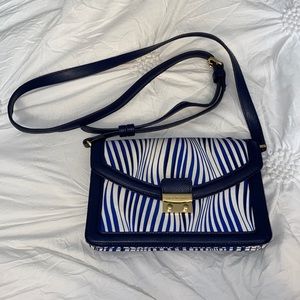 Vera Bradley purse